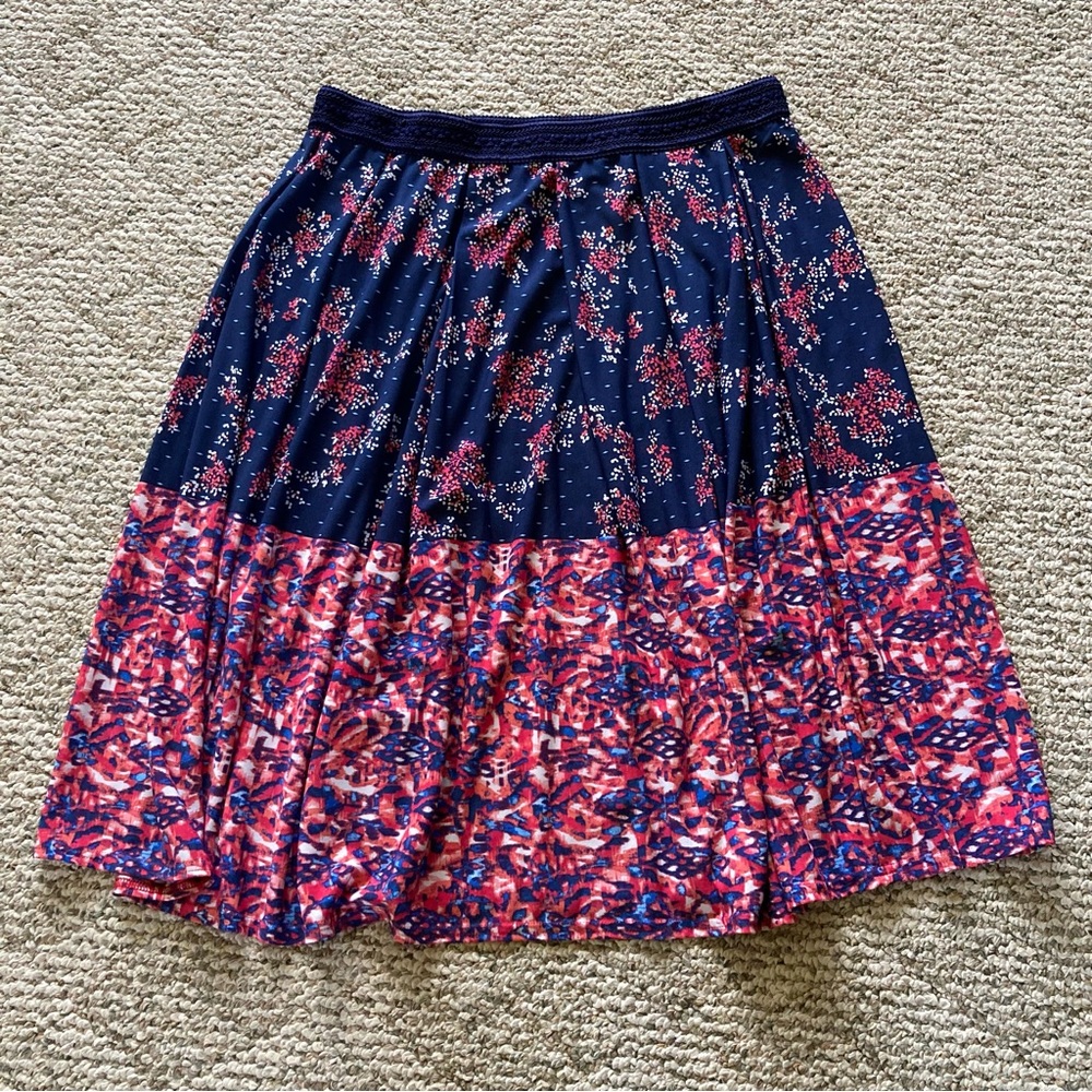 Vibrant Vintage America Blue & Pink Floral Skirt Small (More like a Large!)